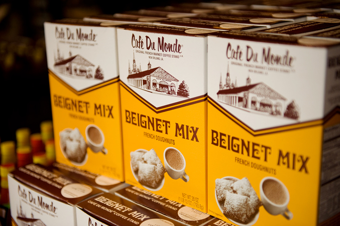 Café Du Monde beignet mix and coffee packaging 5