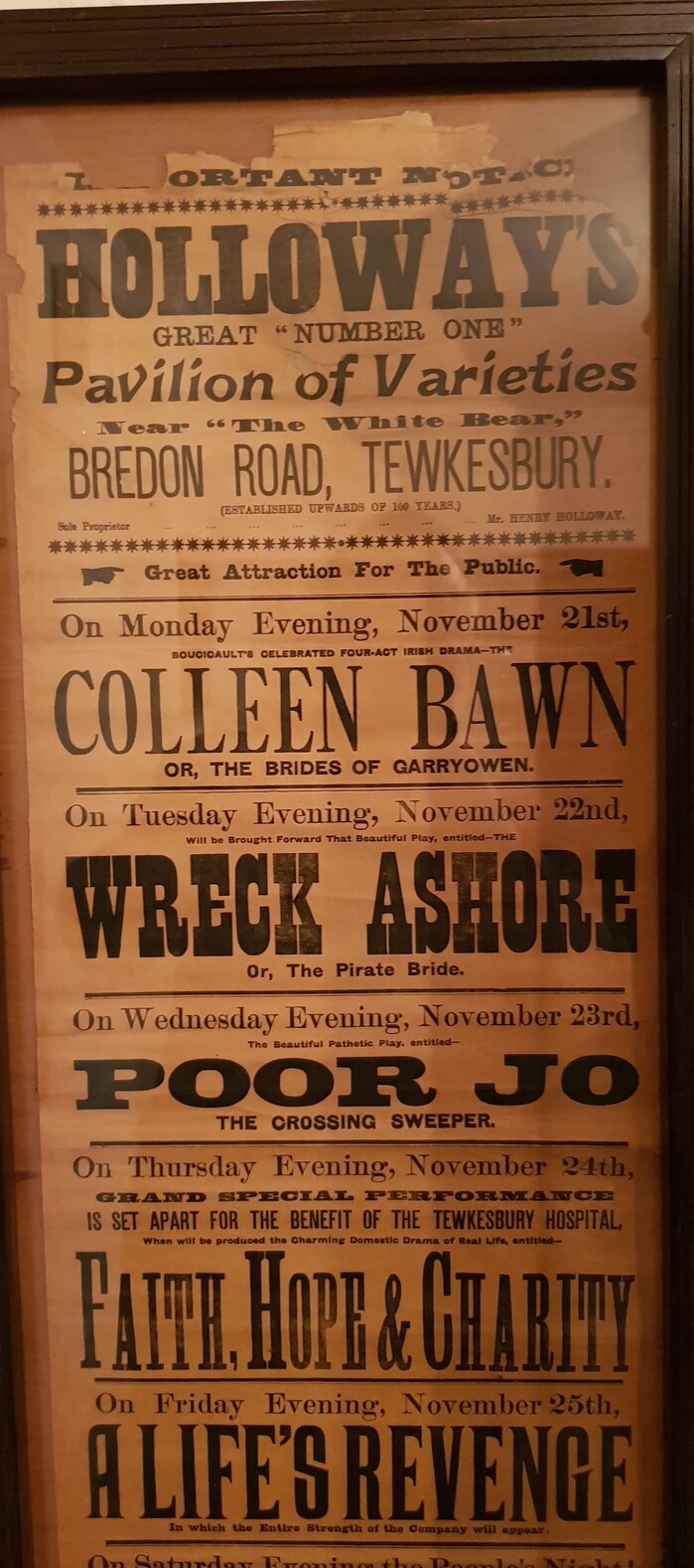 Holloway’s Travelling Theatre 1