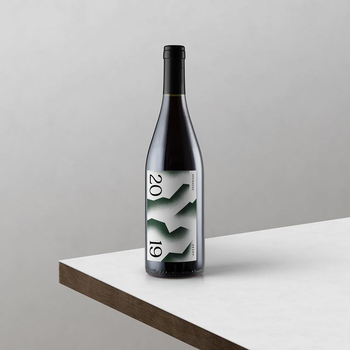 Design by studio CHEVAL.