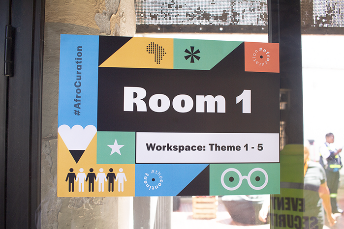 Room sign.