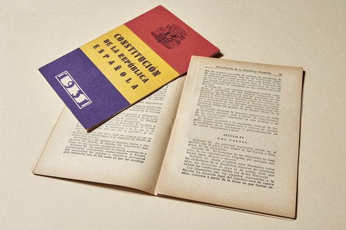 Spanish Constitution of 1931 - Fonts In Use