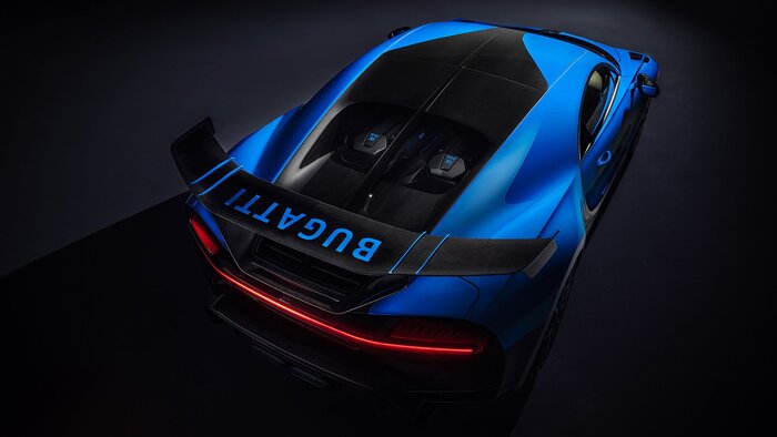 Bugatti Chiron Pur Sport 1