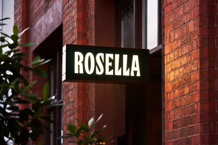 Rosella dining room and bar 2