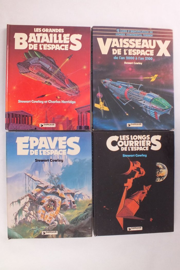 Various cover from the French edition by Dargaud, featuring Dynamo.