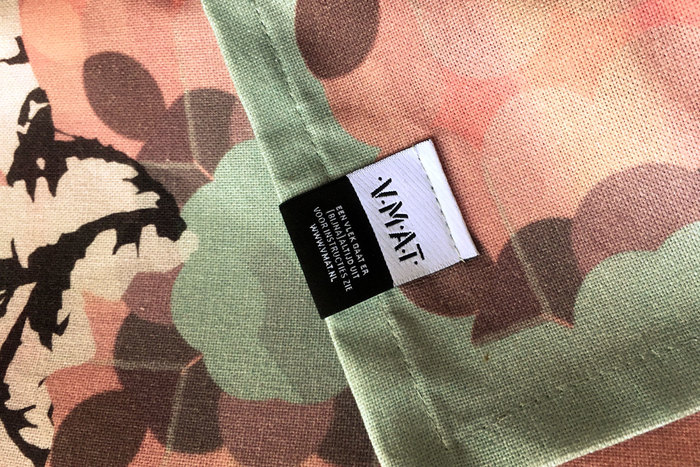 Van Manen aan Tafel clothing labels 4