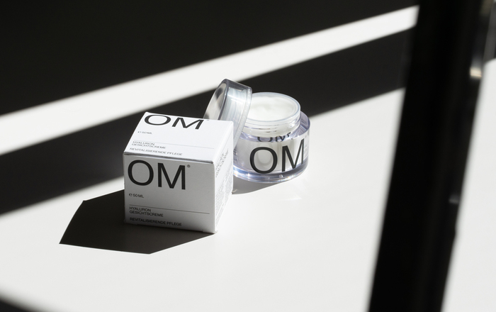 OM skincare visual identity and packaging 4