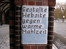 Gestalte Website gegen warme Mahlzeit