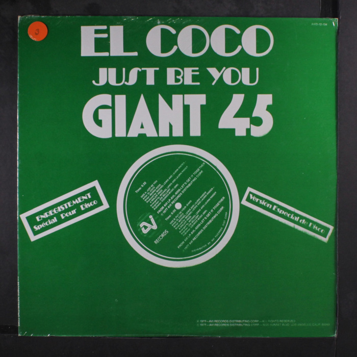 El Coco &ndash; &ldquo;Just Be You&rdquo; with more Broadway, here also for the big stage, in a version with sturdy hairlines and the original alternate S.