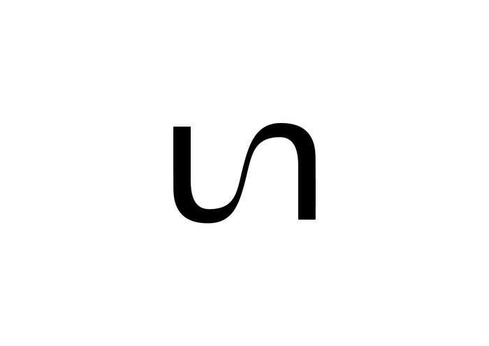Joining the u and the n generates a visual metaphor symbolizing union, movement, collaboration, responding to Fundament’s strategic purpose. It also suggests a convergent movement toward a common way from different sides. This symbol will live in different applications as an iconic and memorable secondary brand element.