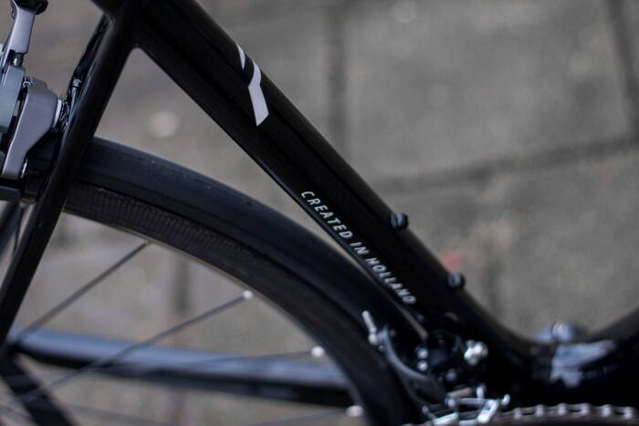 Flecha Bikes logo 6