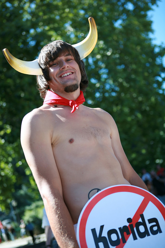 &ldquo;Bullfighting is cruel&rdquo; campaign 3