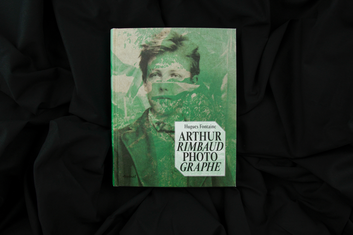 Arthur Rimbaud, photographe - Fonts In Use