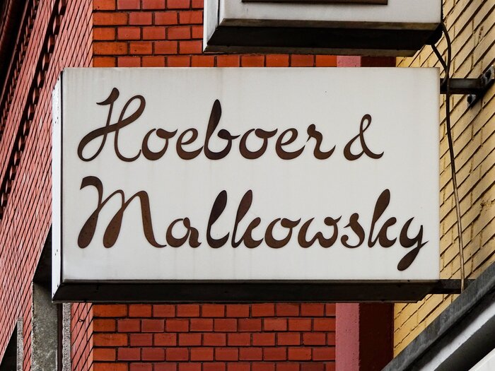 Hoeboer &amp; Malkowsky sign, Hülsdonk