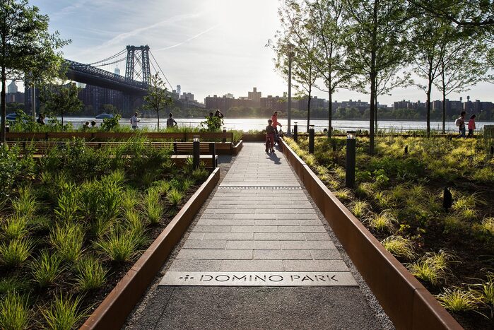 Domino Park 9
