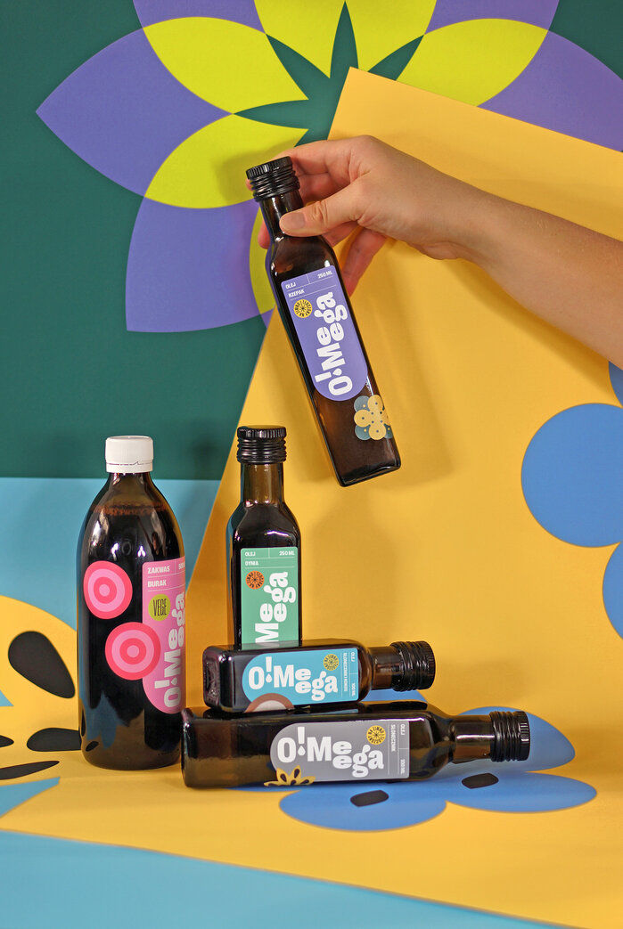 O!Meega brand identity 3