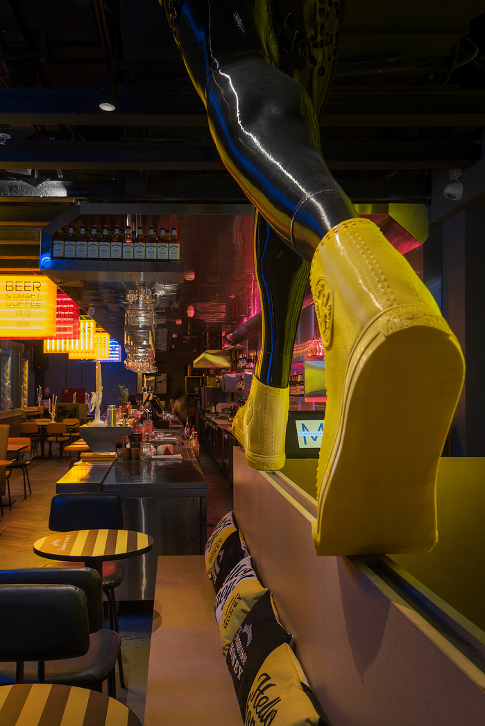 Prokhodnoye Mesto bar, Moscow 3