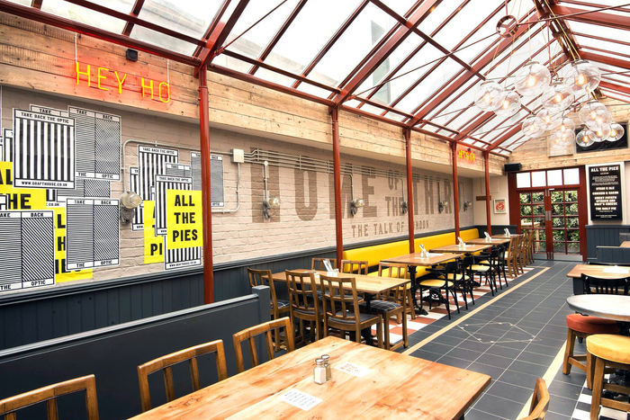 Draft House Hammersmith, with hand painted lettering