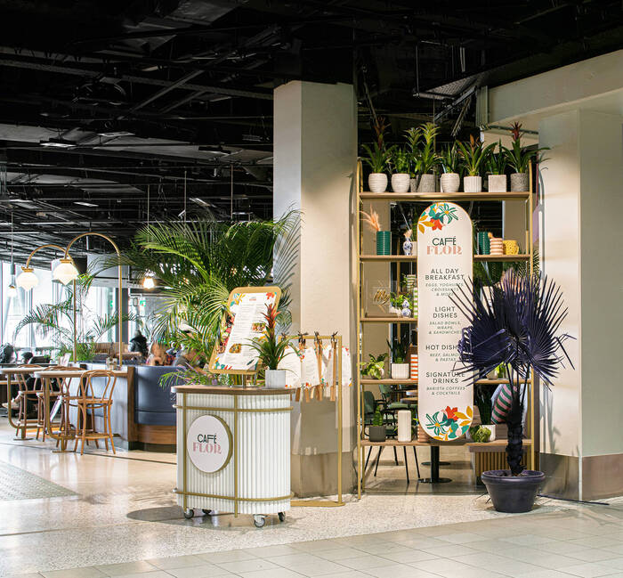 Café Flor at Schiphol Airport 5