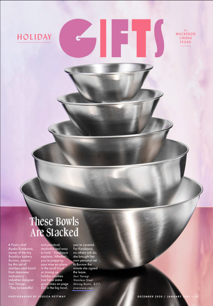“GIFTS” appears to be lettering, with a mix of styles. The G is similar to the one in  Black, , or . [edit: It’s an unreleased typeface by Mário Feliciano named , see comments.]