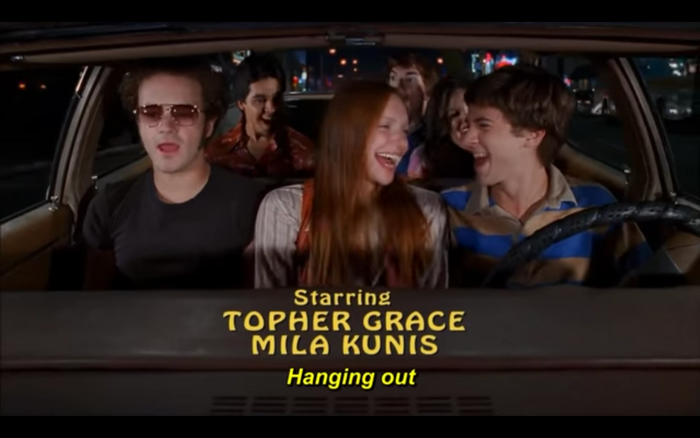 The opening titles show the cast riding in in Eric Forman’s Vista Cruiser and singing along with the show's theme song. The credits are set in .