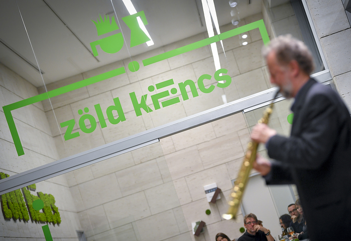 Zöld Kilincs kávézó 7