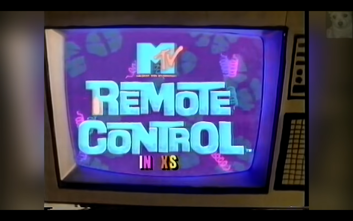 Show logo as seeen in the intro.