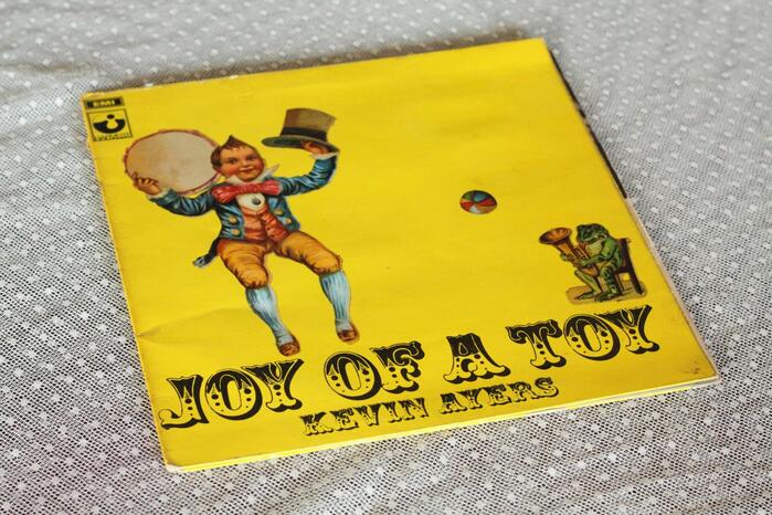 Kevin Ayers – Joy of a Toy album art 3