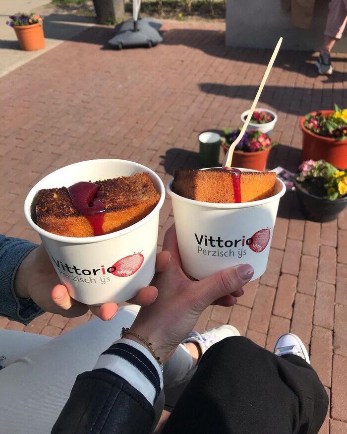 Vittorio ice creams cups 3