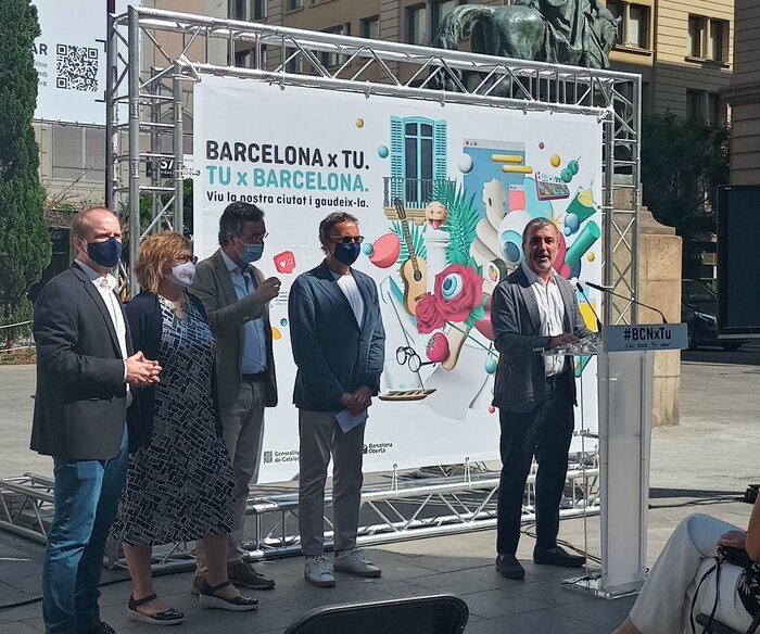Barcelona x tu. Tu x Barcelona 3