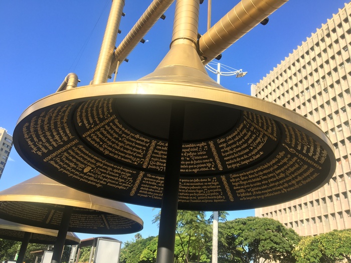 Niche monument, Cali 3