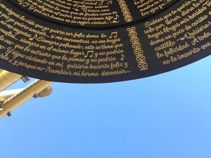 Niche monument, Cali 5