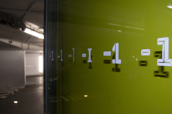 A row of numbers (amongst which Ndebele and Poudre from the Apeloig collection) indicate the floor level.