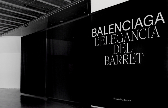 Balenciaga: L’elegància del barret 1
