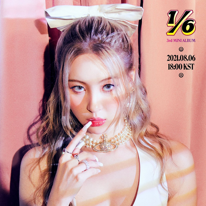 Sunmi – “You can’t sit with us” single 6