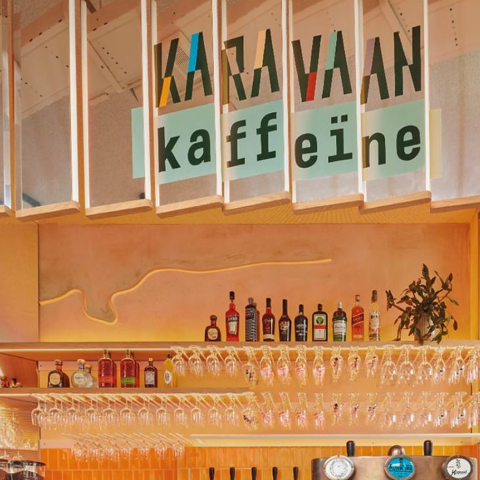 Karavaan cafe bar identity 7