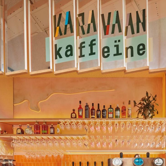 Karavaan cafe bar identity 7