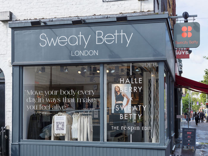 Halle Berry x Sweaty Betty: The rē·spin Edit 6