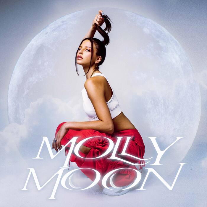 “Molly Moon”, 2021