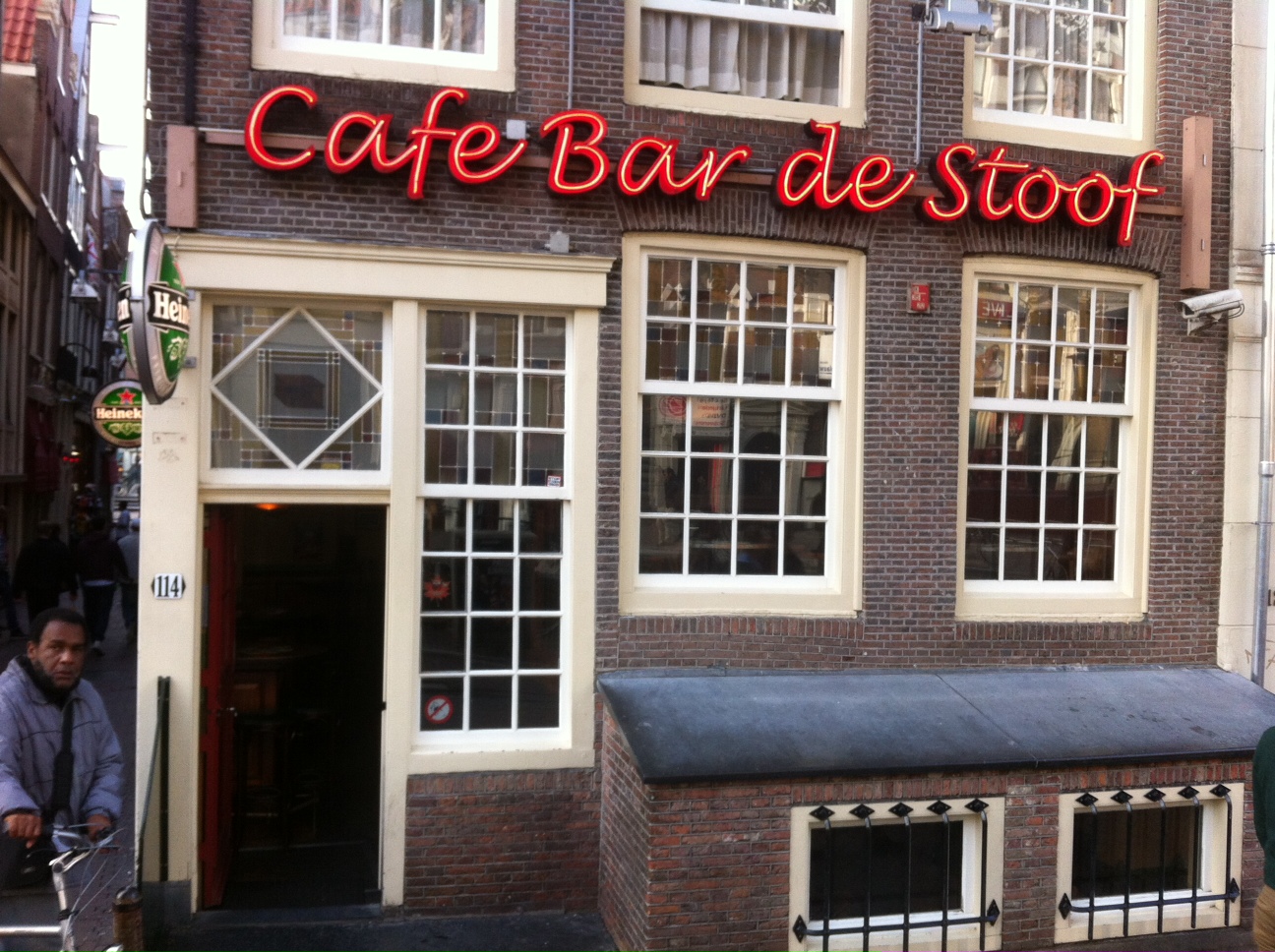 Café Bar de Stoof - Fonts In Use