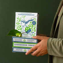 Pfeffer &amp; Frost vegan Lebkuchenbrief packaging