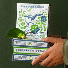 Pfeffer &amp; Frost vegan Lebkuchenbrief packaging