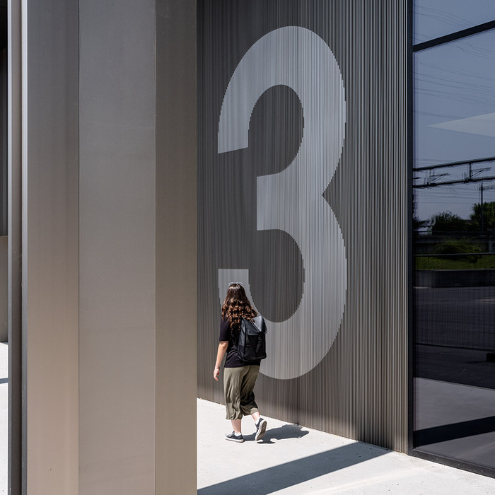 Swiss Federal Office of Information Technology, Systems and Telecommunication (FOITT) signs 1