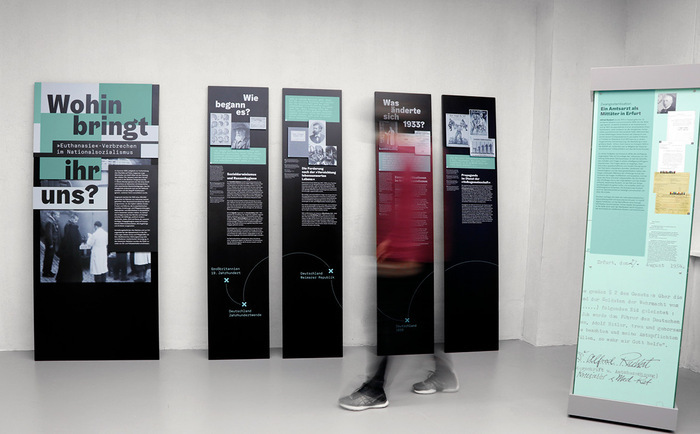 Wohin bringt ihr uns? »Euthanasie«-Verbrechen im Nationalsozialismus exhibition 2
