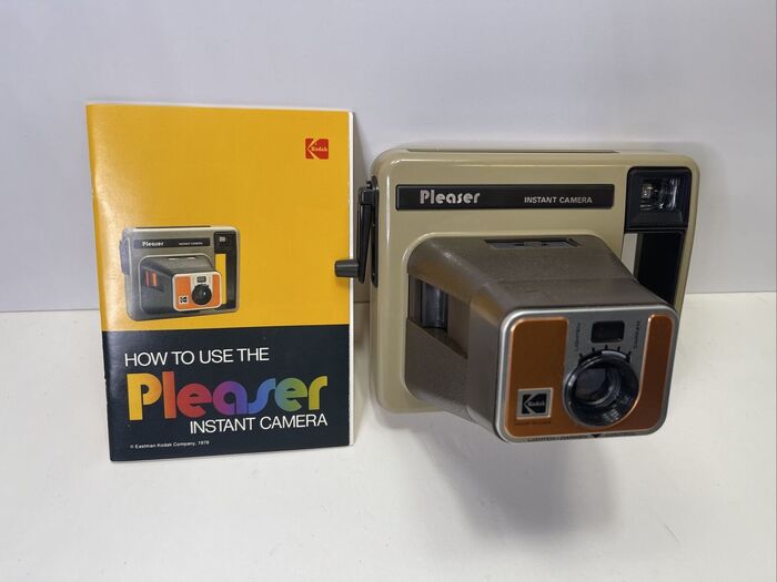 Kodak Pleaser instant camera 2