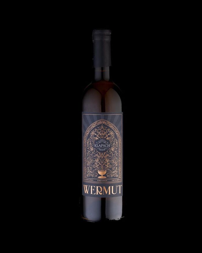Weingut Klapsch vermouth labels 1