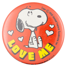 Snoopy “Love Me” button