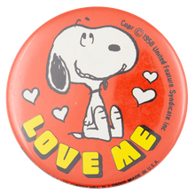 Snoopy “Love Me” button