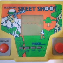 <cite>Electronic Skeet Shoot</cite> game by Tiger Electronics