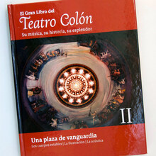 <cite>El Gran Libro del Teatro Colón</cite>