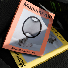 <cite>Monumento</cite> by Alexandre da Cunha